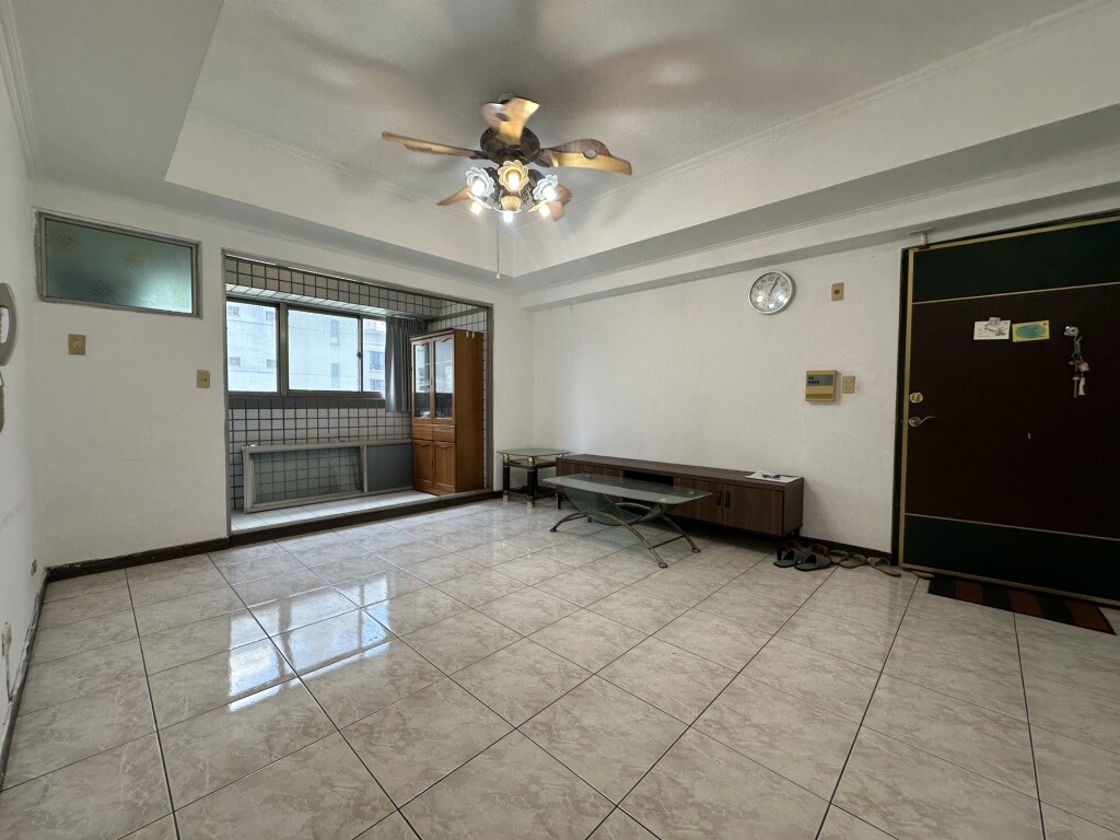 台中市南屯區熱心公益花園名廈待售房屋