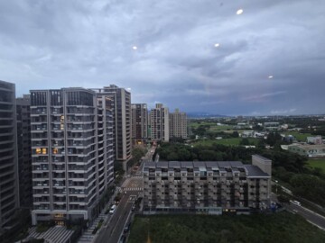 竹風鳳凰待售房屋