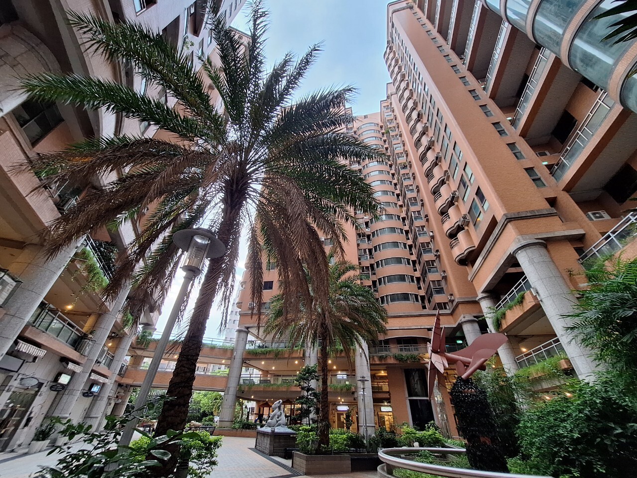 樂屋_台中市北區龍邦登峰21待售房屋 台中市北區龍邦登峰21待售房屋