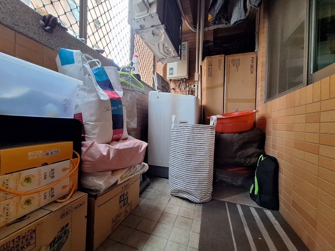 樂屋_台中市北區龍邦登峰21待售房屋 台中市北區龍邦登峰21待售房屋