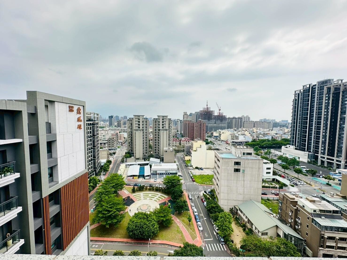 新竹縣竹北市鼎風硯待售房屋