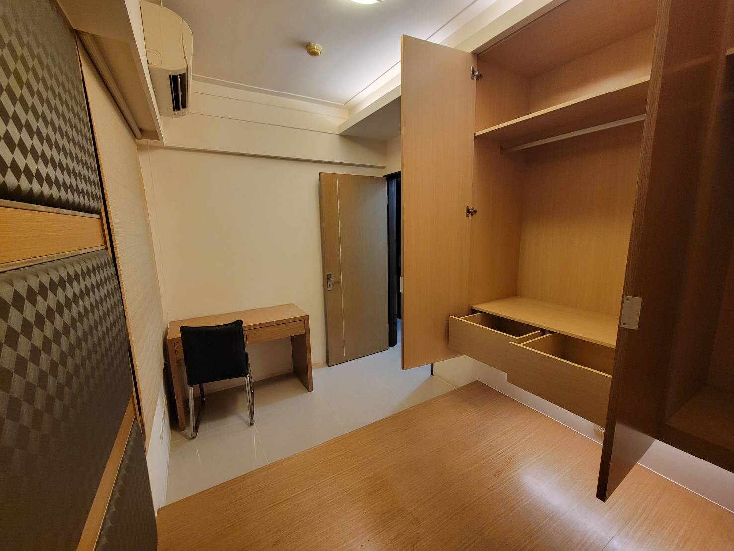 樂屋_高雄市鳳山區多城國際亞大樓待售房屋 高雄市鳳山區多城國際亞大樓待售房屋