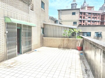 世界花園待售房屋