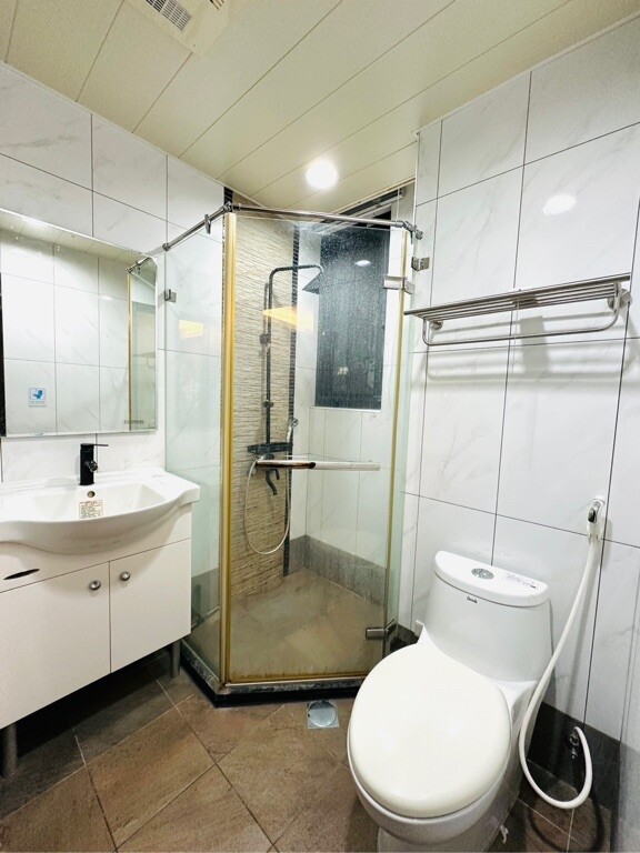 樂屋_高雄市前金區郡都INN待售房屋 高雄市前金區郡都INN待售房屋