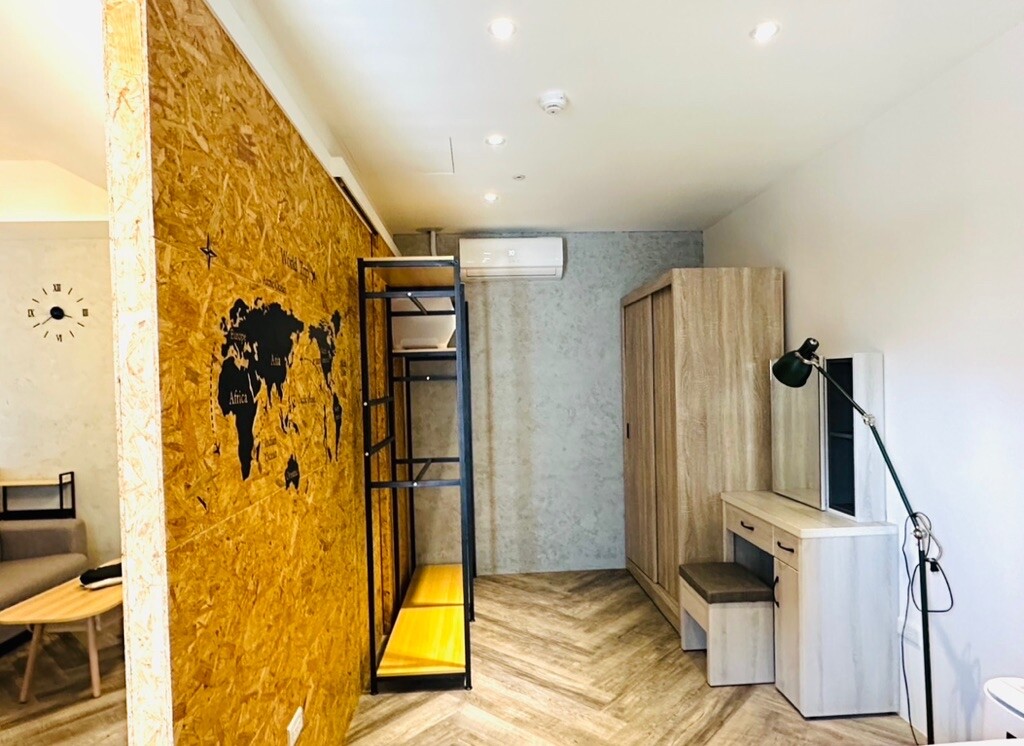 樂屋_高雄市前金區郡都INN待售房屋 高雄市前金區郡都INN待售房屋