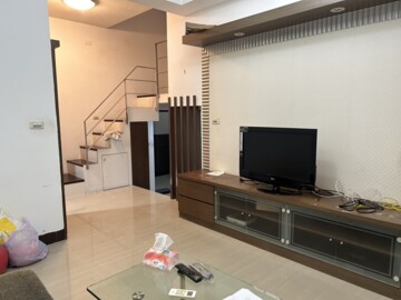 飛行館待售房屋