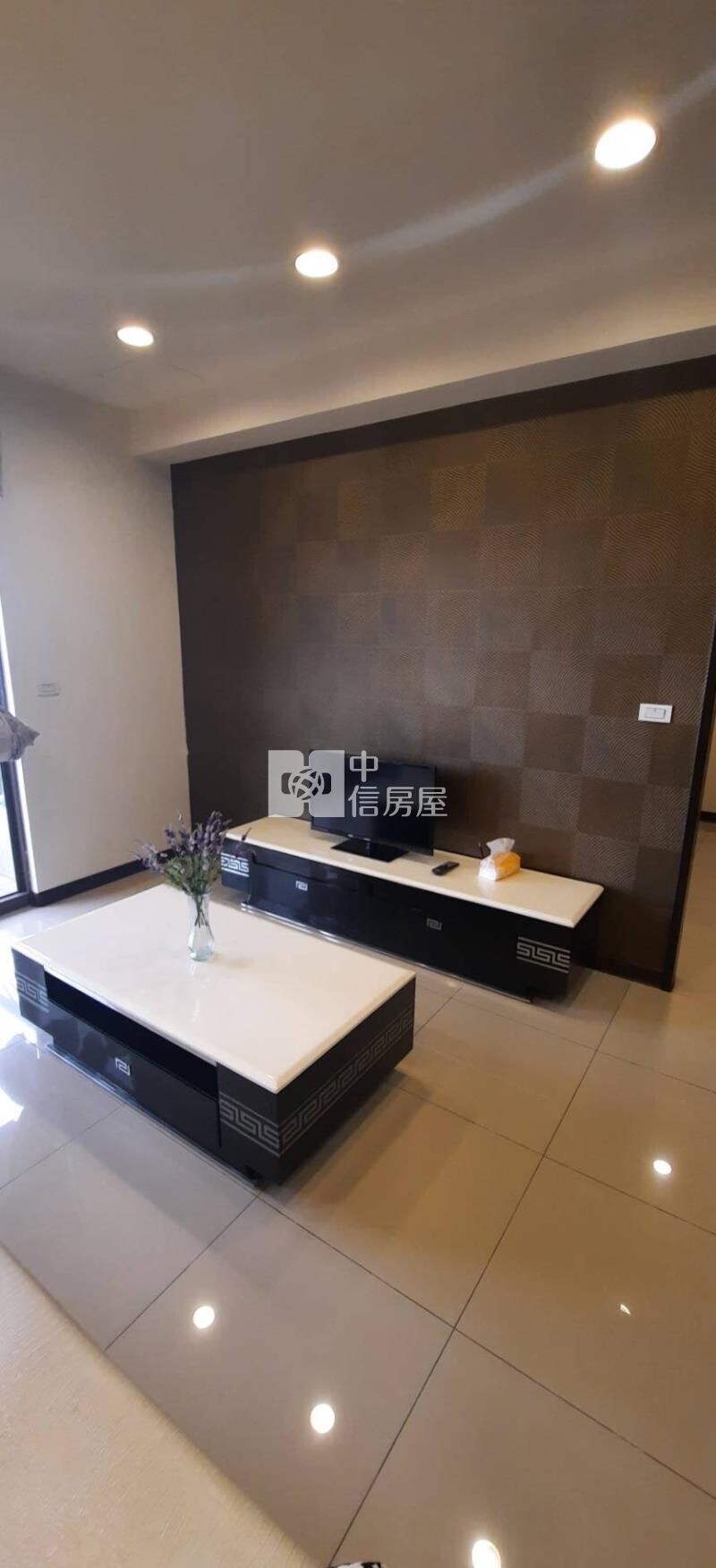 桃園市中壢區佳瑞大學誠待售房屋