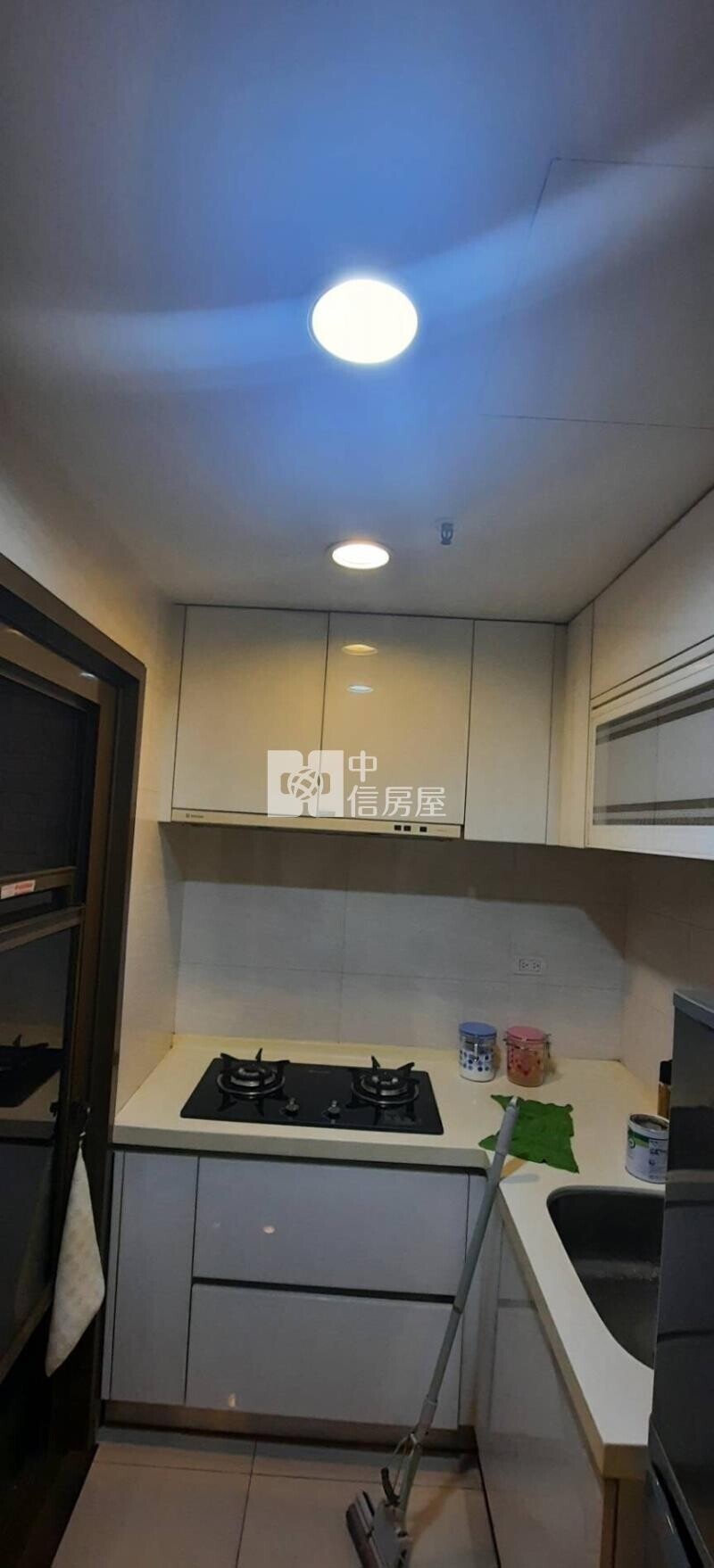 桃園市中壢區佳瑞大學誠待售房屋