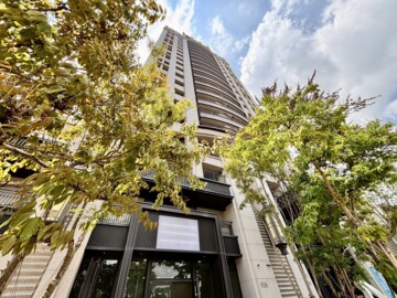 樂屋_登陽仰峰大樓區待售房屋 登陽仰峰大樓區待售房屋