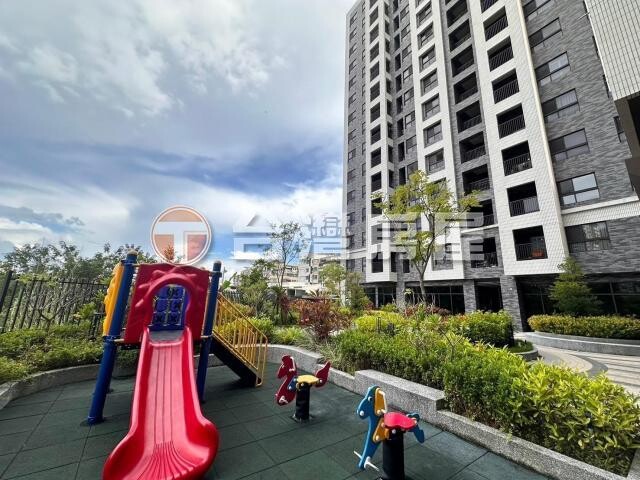 台南市永康區昕暉昕願景待售房屋
