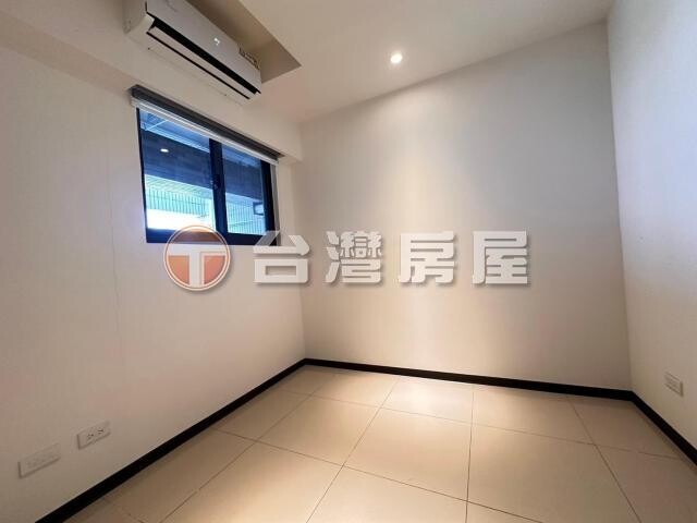 台南市永康區昕暉昕願景待售房屋