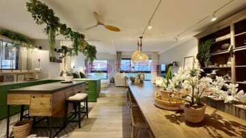 南港精緻大戶 - Image 1