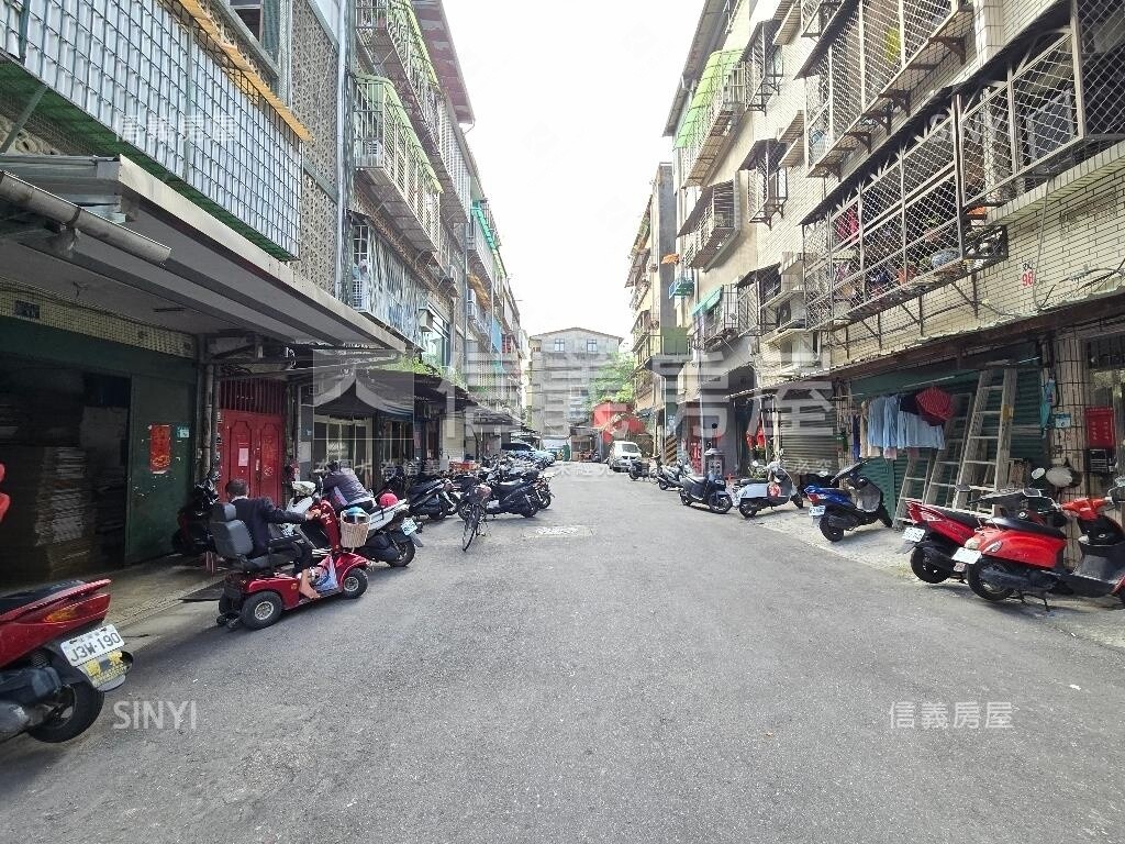 力行市場實用店辦