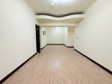 台北新都亞熱帶凱撒區待售房屋