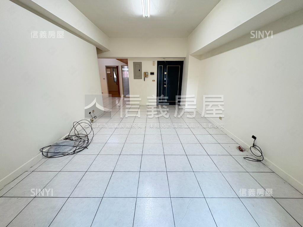 公園都市４房車位