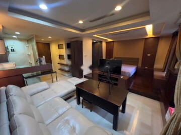 辰廷雷中街透天待售房屋