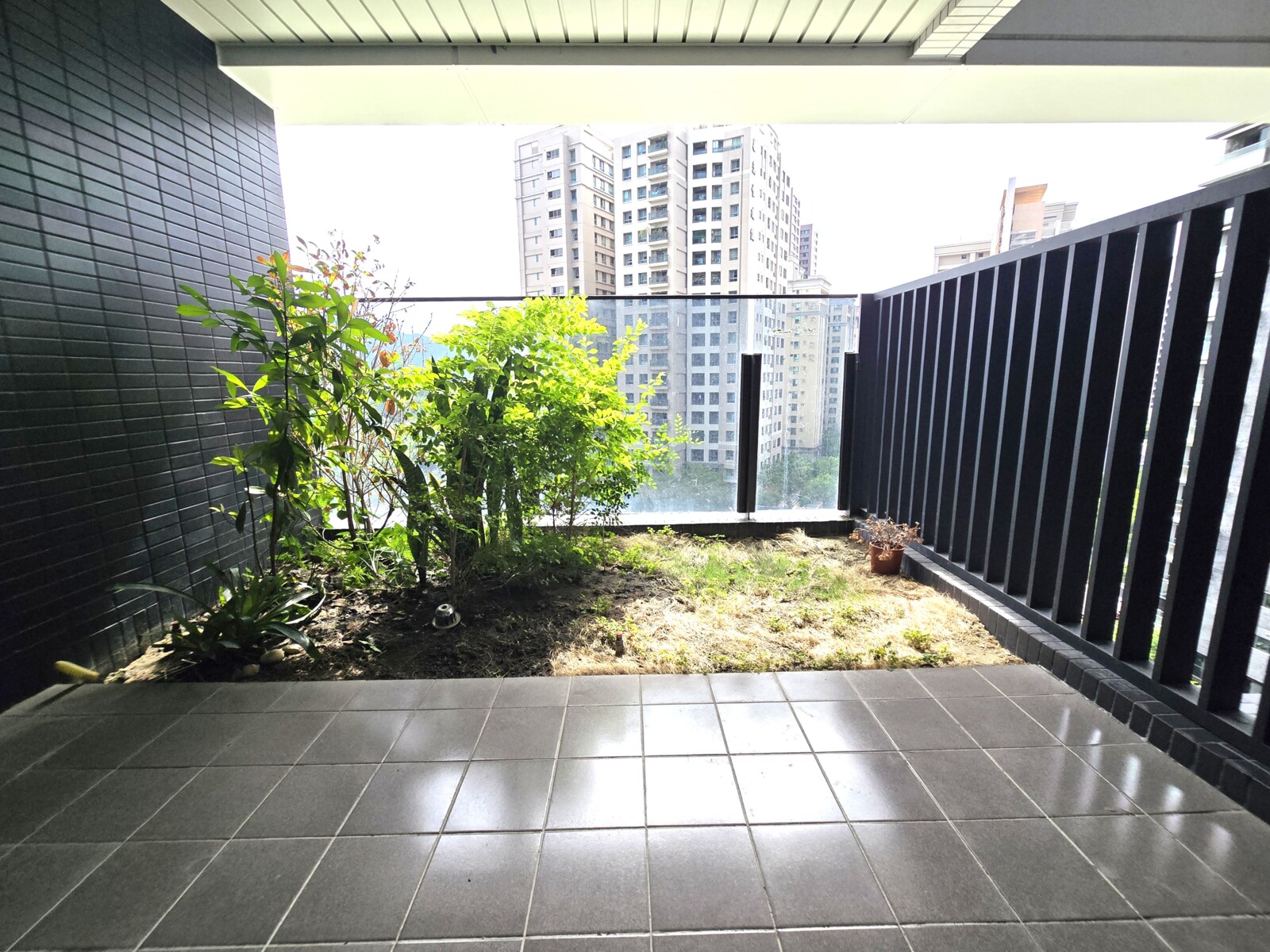 高雄市鼓山區美樹香榭/凱越香榭待售房屋
