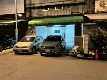 俊興街一樓店面二樓可做辦公室 - Image 1