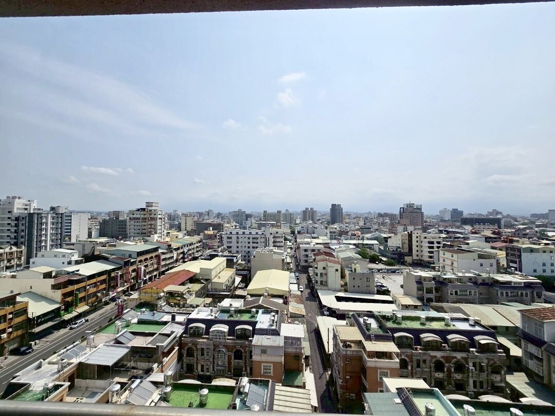 嘉義市西區藝術第一家待售房屋