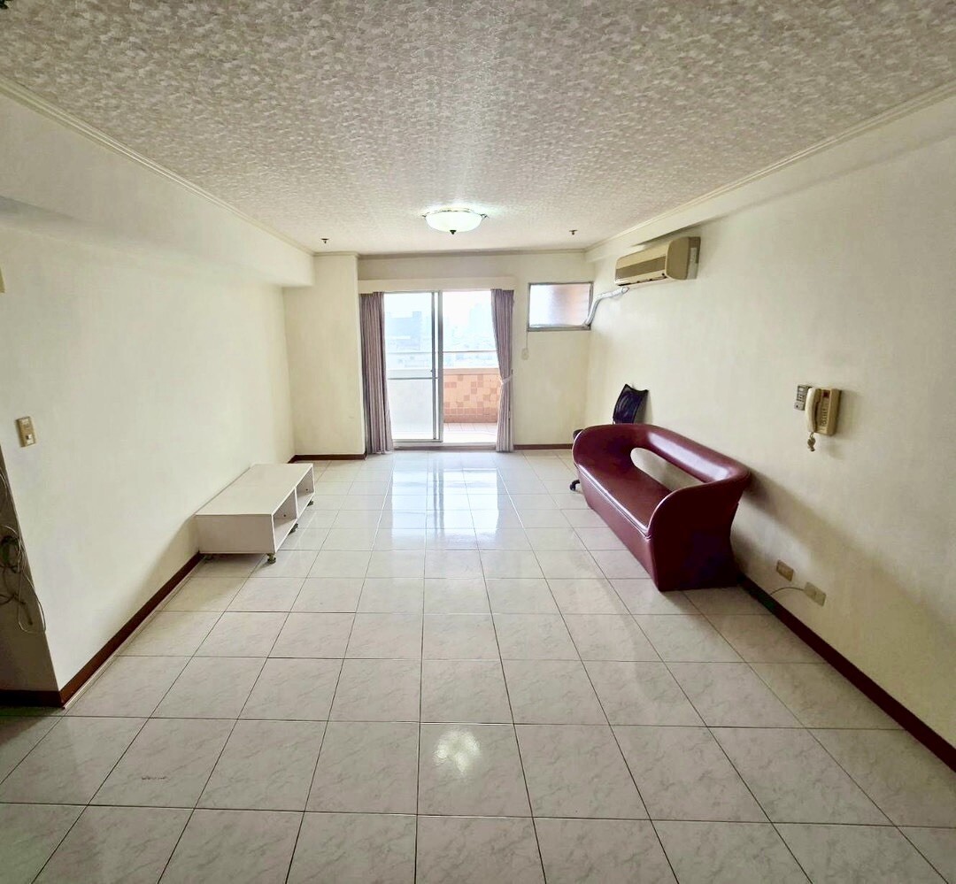 嘉義市西區藝術第一家待售房屋