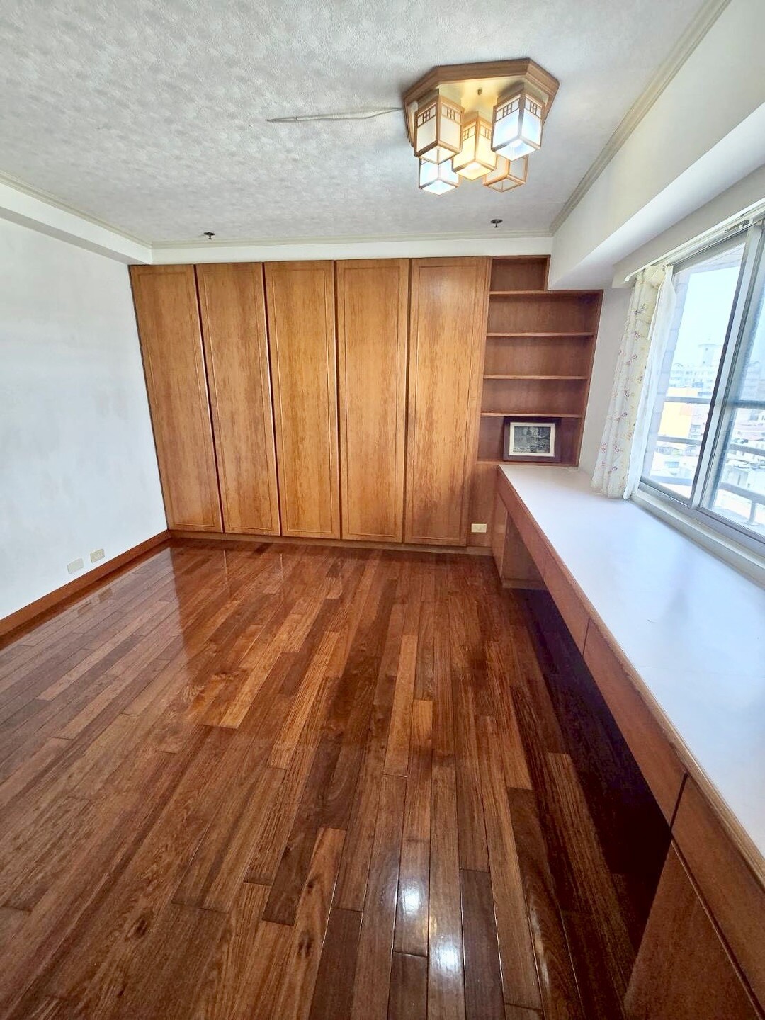 嘉義市西區藝術第一家待售房屋