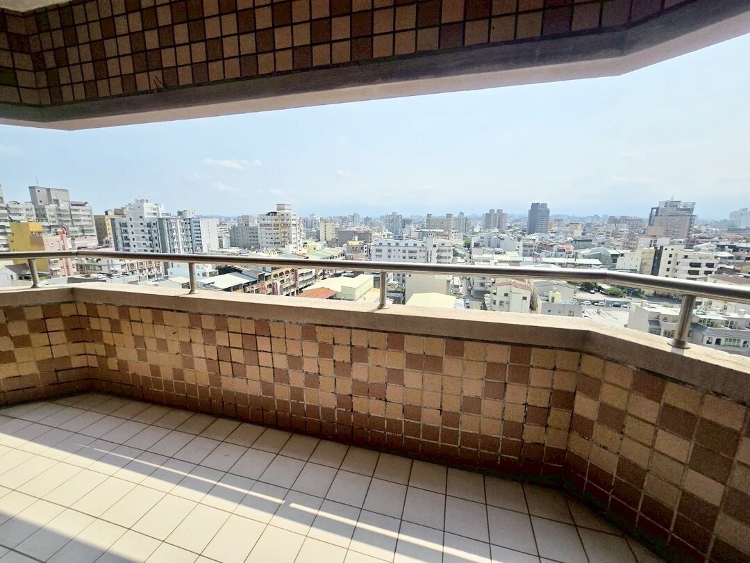 嘉義市西區藝術第一家待售房屋