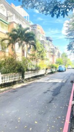 榮璟伯爵街透天區待售房屋