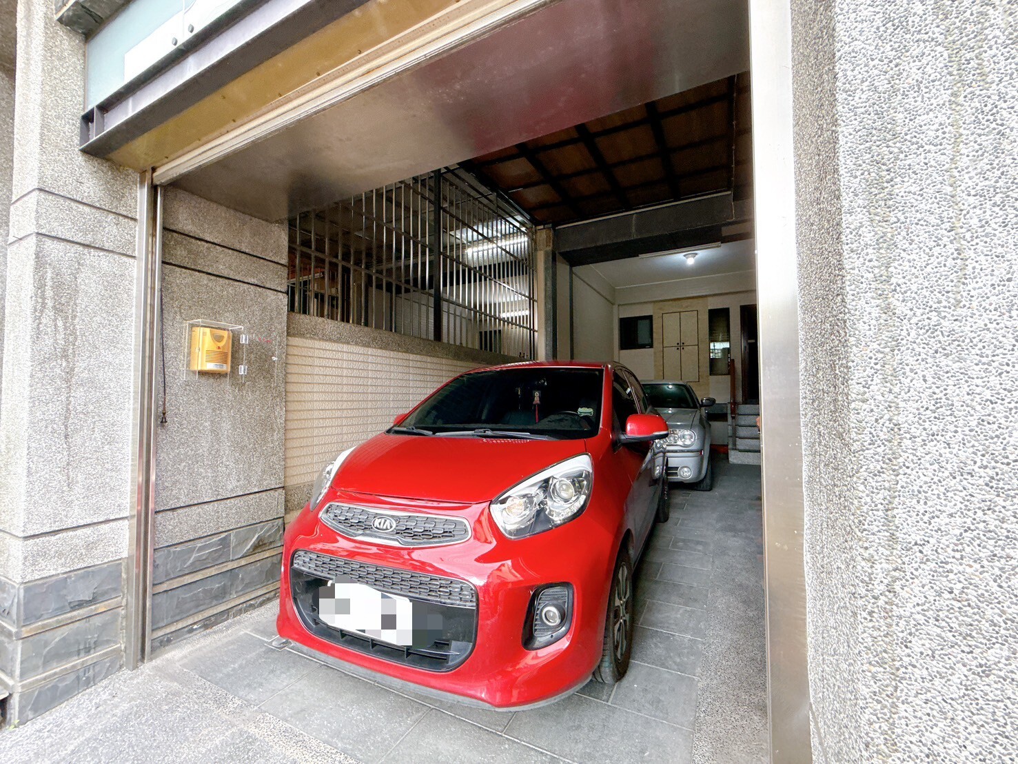 建工商圈滯洪池正5樓超美透天雙車庫