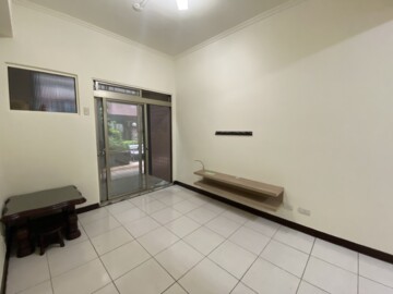 綠百代待售房屋