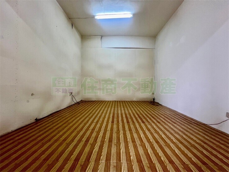 樂屋_高雄市三民區鼎山高大百貨大樓待售房屋 高雄市三民區鼎山高大百貨大樓待售房屋