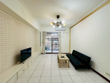 東山河陽光三房附平車│設備齊全直接入住吧! - Image 1