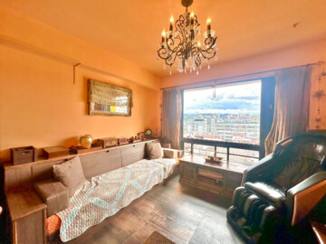 世紀風情待售房屋