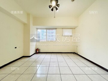 逸品華廈待售房屋
