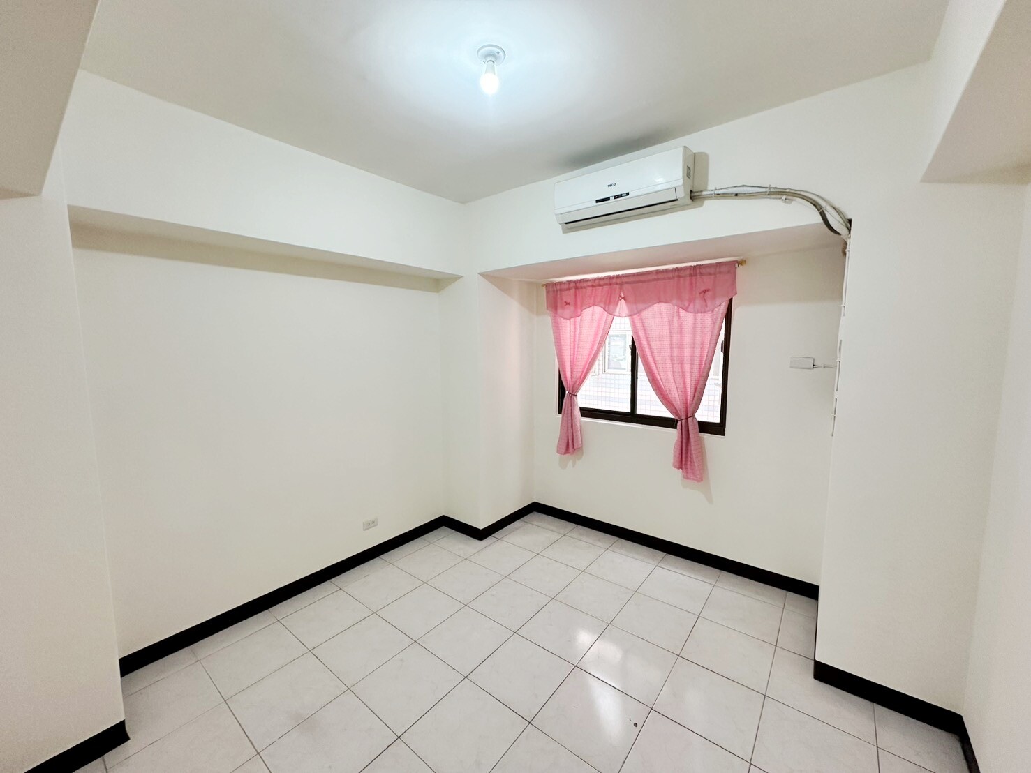 樂屋_新北市三峽區台北大學城待售房屋 新北市三峽區台北大學城待售房屋