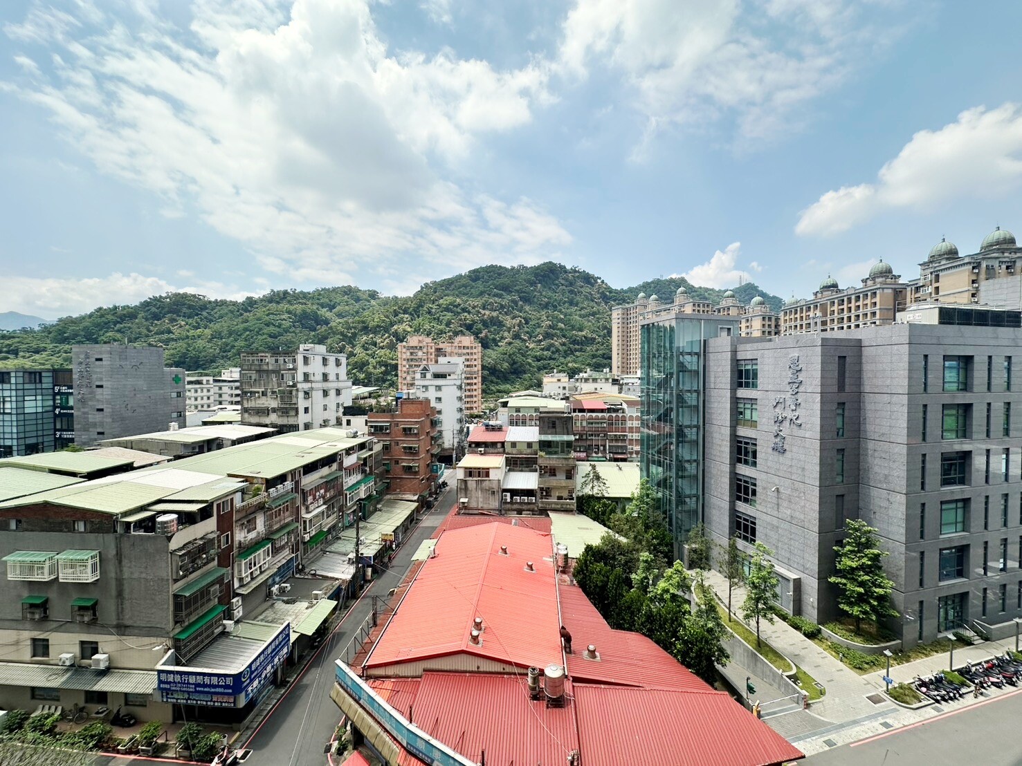 樂屋_新北市三峽區台北大學城待售房屋 新北市三峽區台北大學城待售房屋
