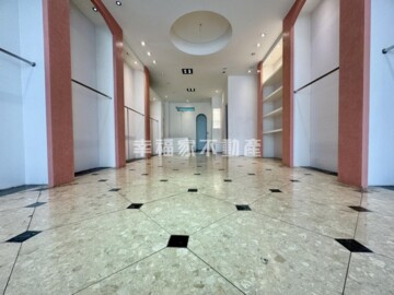 ❤(租)中正路面金店面 - Image 1