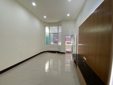 小港區待售房屋