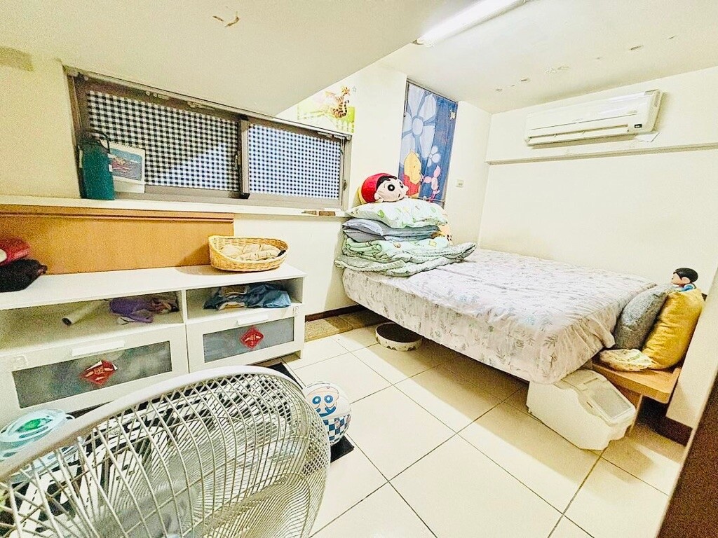 新北市五股區新加坡花園城堡/阿亮的家待售房屋