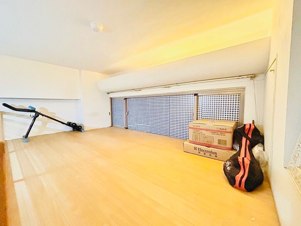 新北市五股區新加坡花園城堡/阿亮的家待售房屋