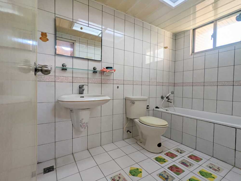 樂屋_高雄市左營區遠見麗景待售房屋 高雄市左營區遠見麗景待售房屋
