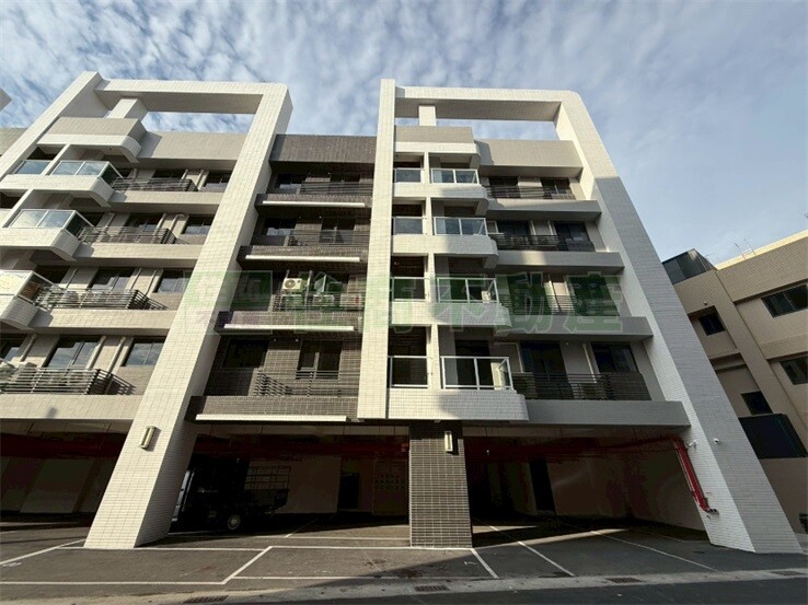 橋科二期全新未住三房＋平車華廈