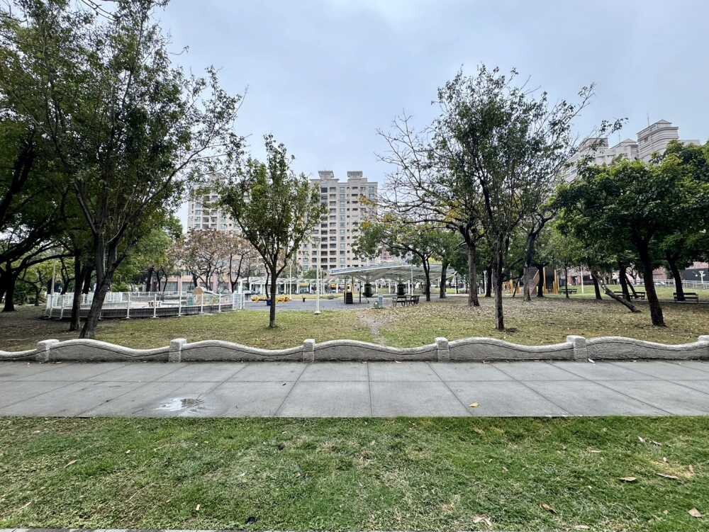 樂屋_高雄市左營區時代爵邸公爵區待售房屋 高雄市左營區時代爵邸公爵區待售房屋