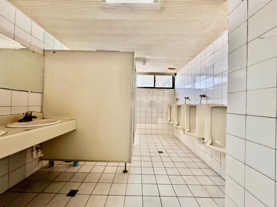 台中市南屯區財經大樓待售房屋