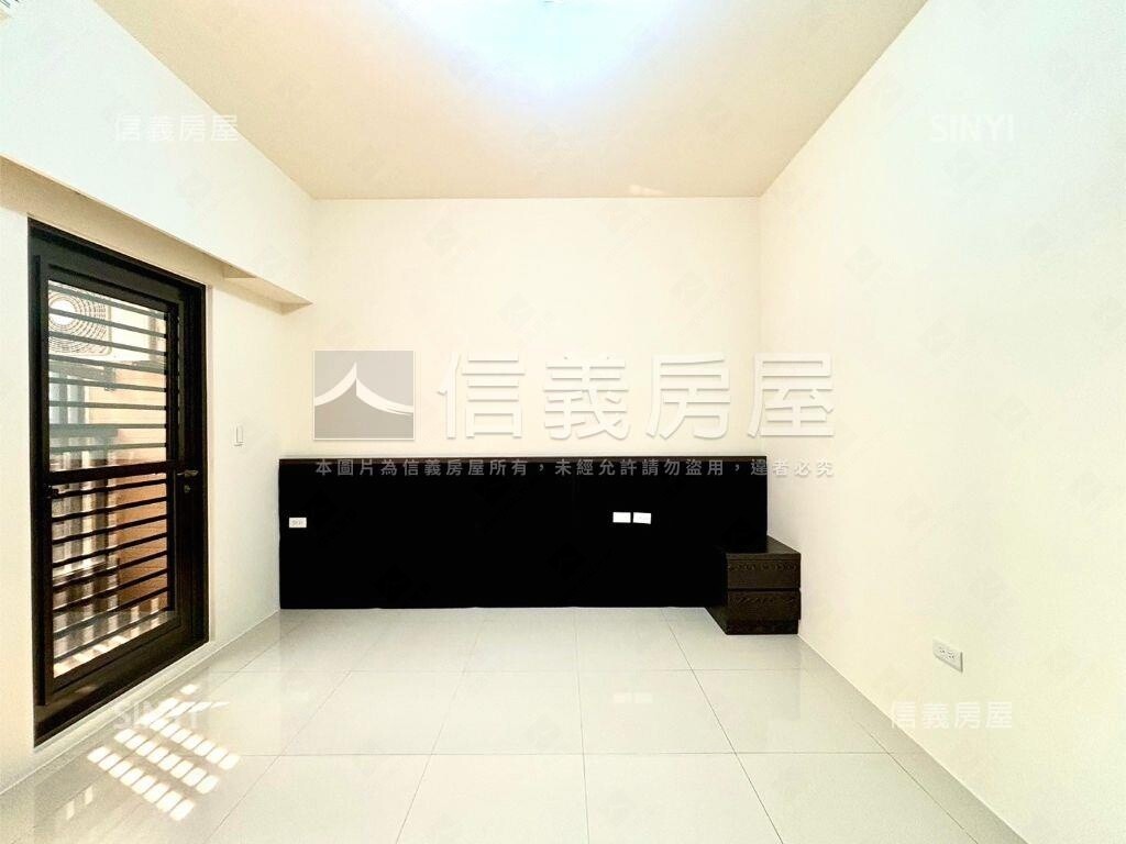 樂屋_高雄市仁武區幸湖灣待售房屋 高雄市仁武區幸湖灣待售房屋