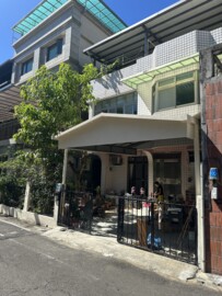 ❤️租白馬山莊透天1+2樓4房+庭院大車庫❤️陳美 - Image 1