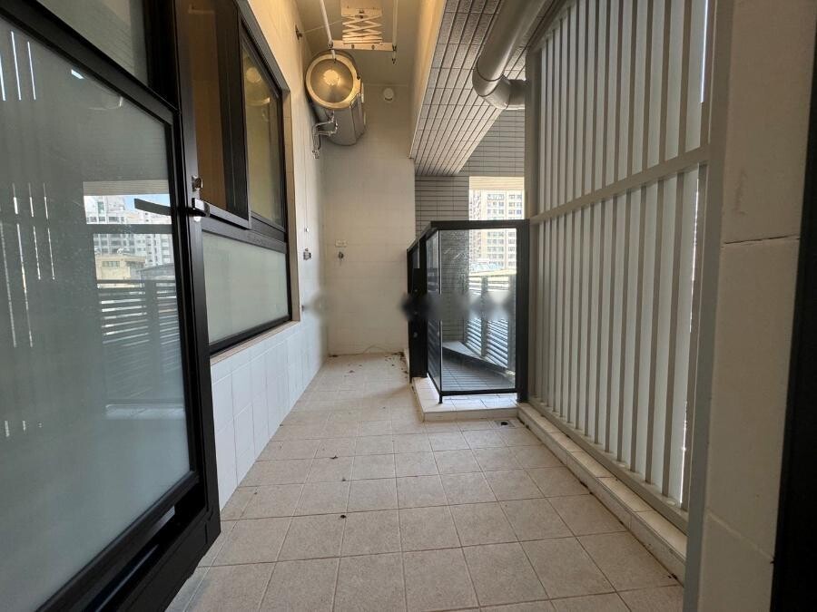 樂屋_高雄市左營區太普美術海待售房屋 高雄市左營區太普美術海待售房屋
