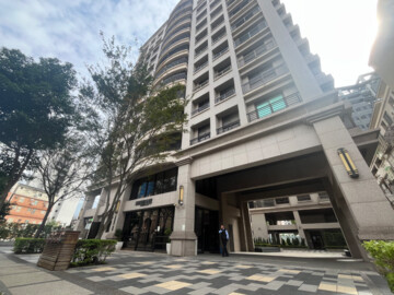 宏普光年世界館待售房屋