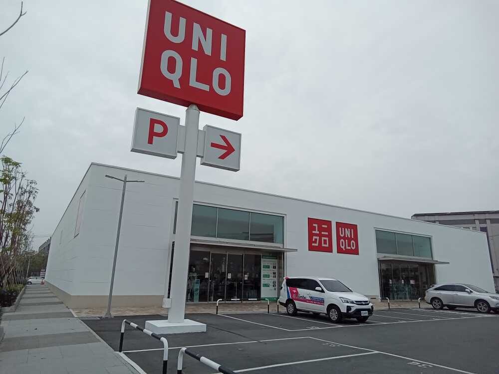高雄市岡山區達麗雙子星待售房屋