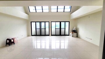 圓山藏富待售房屋