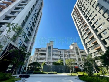 唯信英士路7巷透天待售房屋